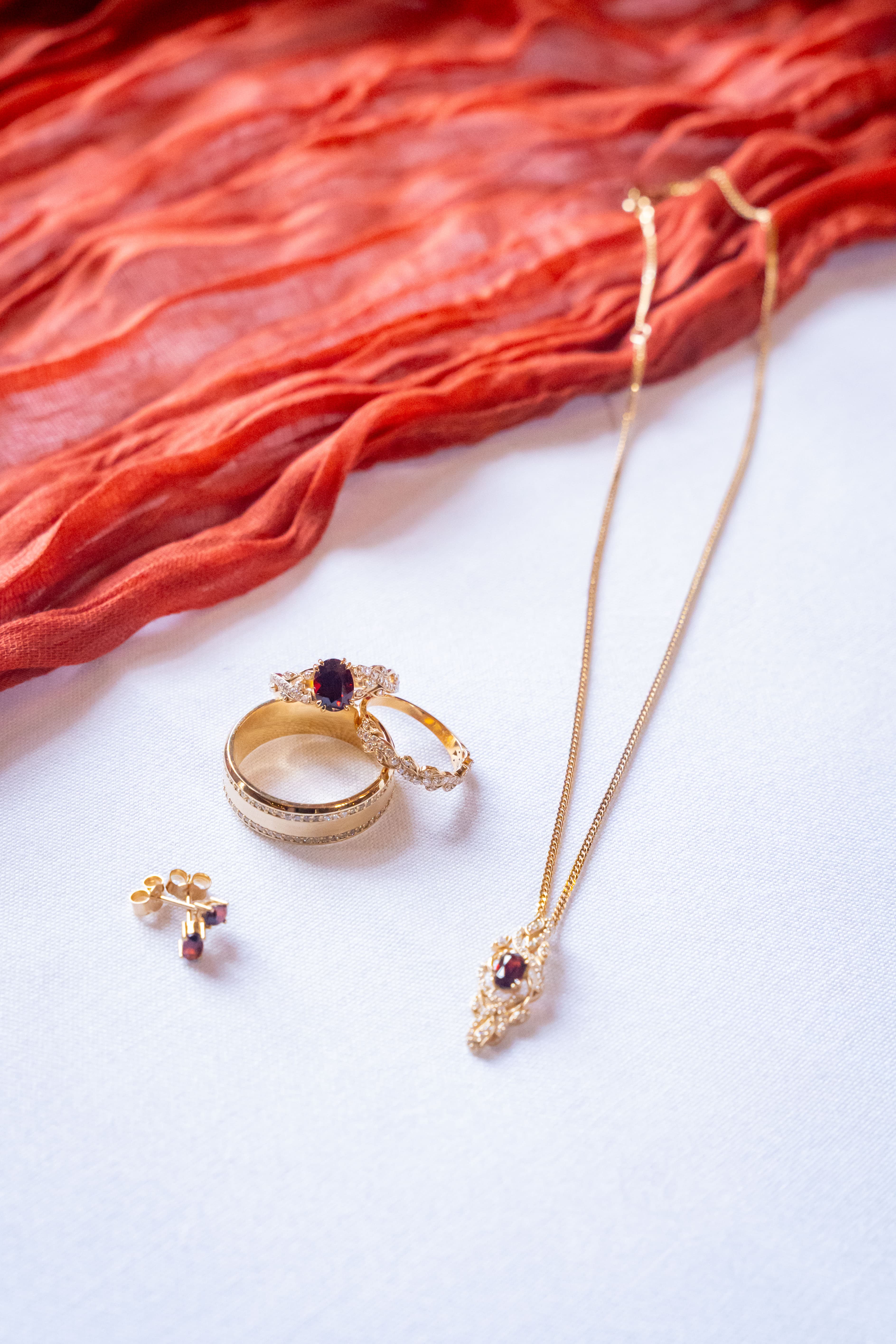 YG & Garnet Wedding Jewellery Set
