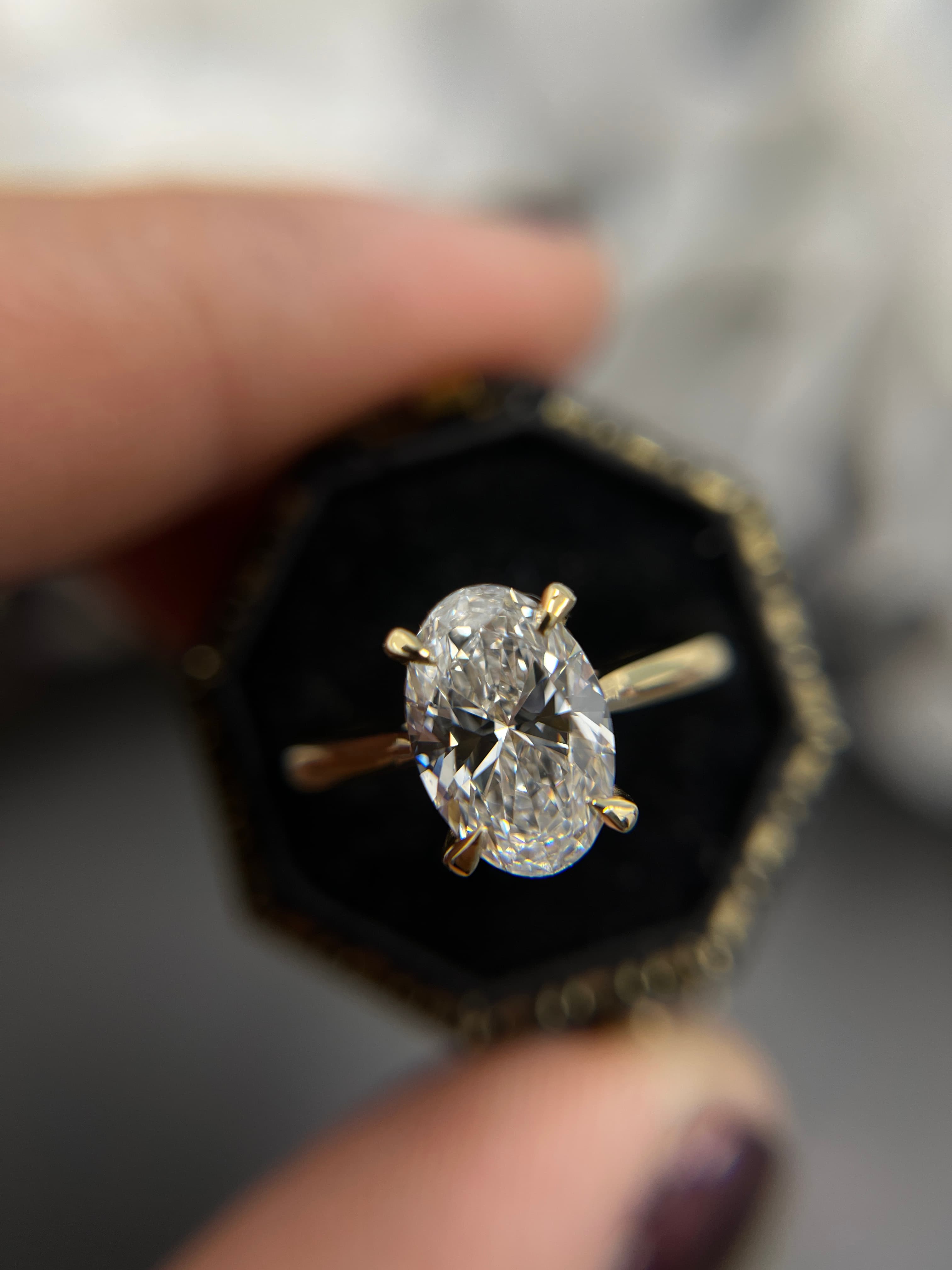 18ct YG & Oval Diamond Solitaire Engagement Ring